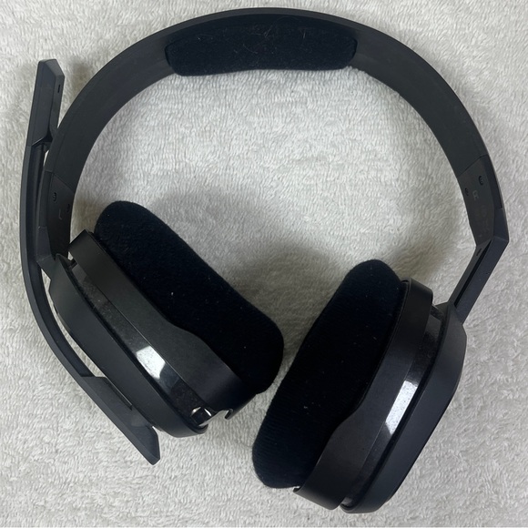 Astro A10 Wired Stereo Gaming Headset Sony PS4 PS5 Xbox One PC Nintendo Switch - Picture 14 of 16